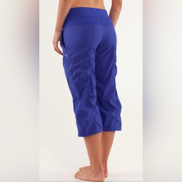 Lululemon studio II crop pants Sz 8 women - Picture 3 of 14